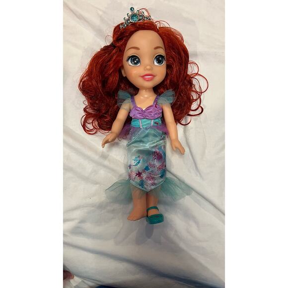 Disney Princess Ariel “Part of your World” Doll - Picture 10 of 10